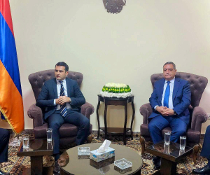 Armenian Parliamentary Deputy Speaker Meets With Armenian Community Leaders in Damascus