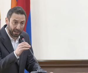 Yerevan Council Ousts Marutyan; He Vows to Run for Prime Minister in 2026