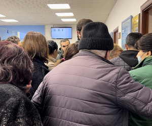 Насильственно перемещенные арцахцы – в нескончаемой очереди в паспортном отделении