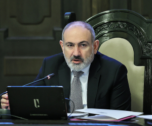 Pashinyan Accuses Baku of Planning 'Full-Scale War' Against Armenia