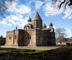 Կաթողիկոսը, եպիսկոպոսները և թեմակալ առաջնորդները՝ Արցախի գերեվարված  ռազմաքաղաքական ղեկավարների իրավունքների ոտնահարման մասին