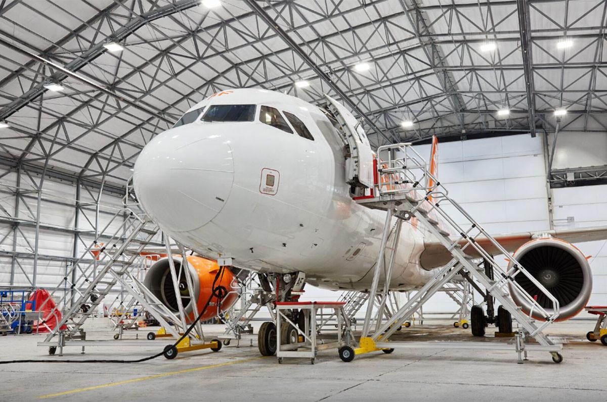 Ովքե՞ր են իրականացնում հայկական օդանավերի տեխնիկական սպասարկումը