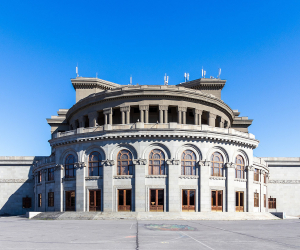 Օպերայի և բալետի ազգային ակադեմիական թատրոնին հարակից փողոցներն այսօր փակ կլինեն