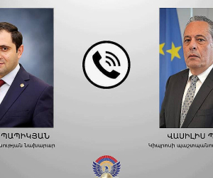 Սուրեն Պապիկյանը հեռախոսազրույց է ունեցել Կիպրոսի պաշտպանության նախարարի հետ