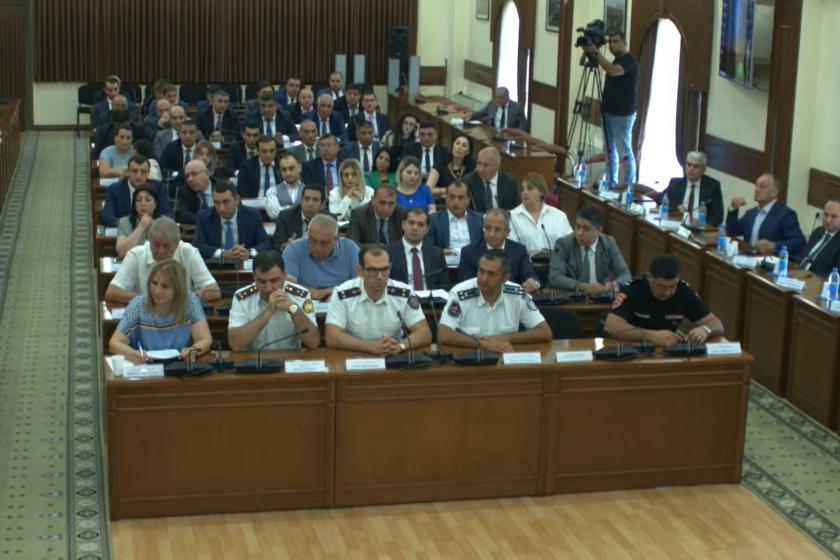 Գործակարգավարական խորհրդակցություն Երևանի քաղաքապետարանում` ուղիղ