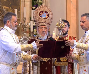 Մայր Տաճարի վերաօծման արարողություն և Հայրապետական Սուրբ Պատարագ. ուղիղ