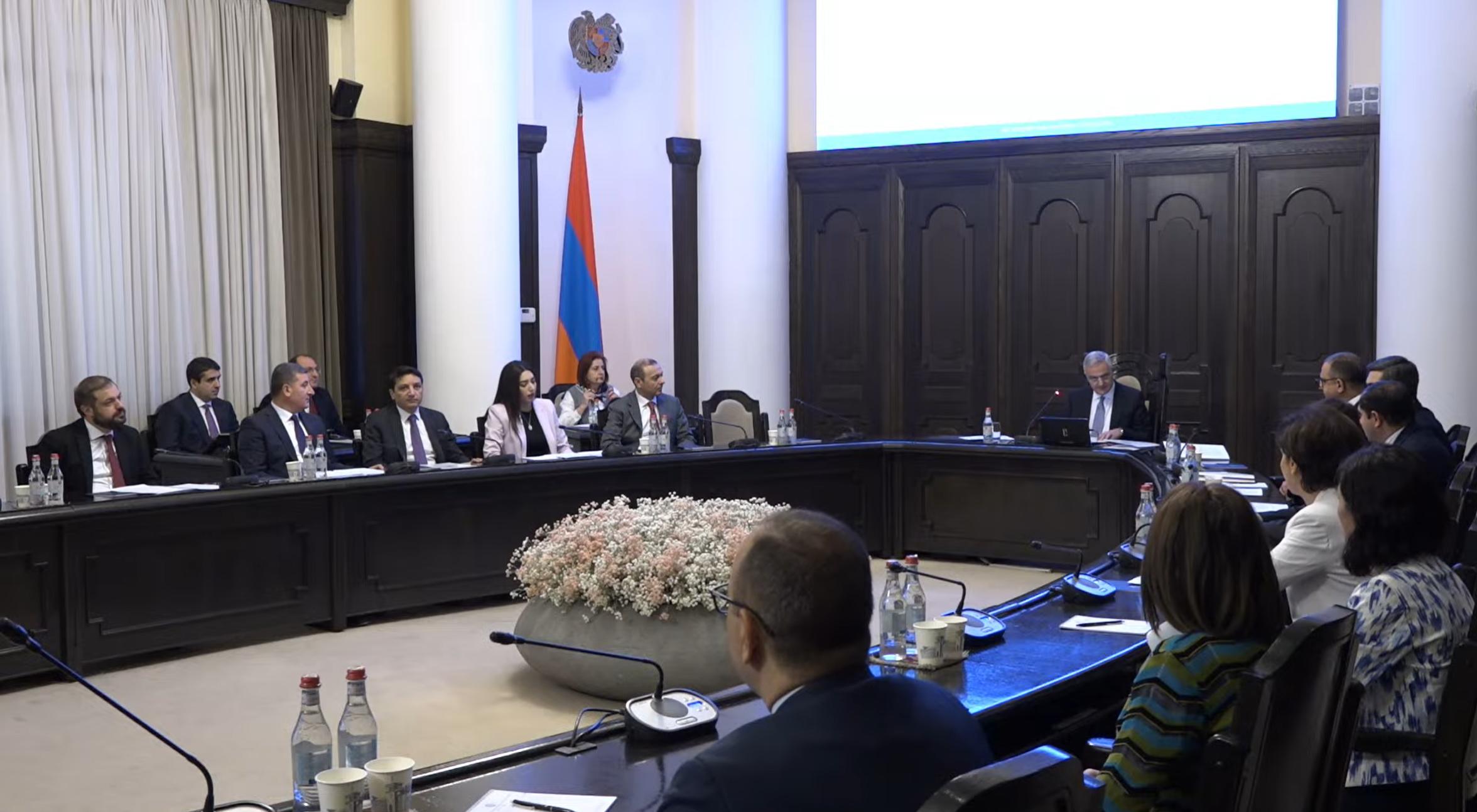 Կառավարության նիստը՝ ուղիղ հեռարձակմամբ