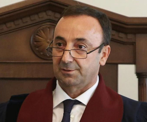 ՍԴ-ն արժեզրկել է Հայաստանի անկախության մասին հռչակագրի նորմատիվային նշանակությունը. Հրայր Թովմասյանի հատուկ կարծիքը