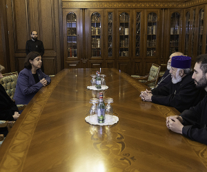 Catholicos Karekin II, Former ICC President Meet