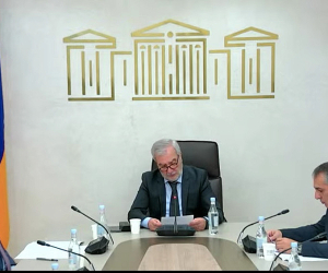 Պաշտպանության եւ անվտանգության հարցերի մշտական հանձնաժողովի նիստը՝ ուղիղ հեռարձակմամբ