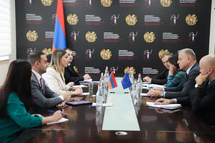 Armenian Justice Minister, EU Delegation Head Discuss Reforms