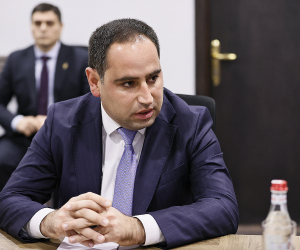 Դավիթ Խուդաթյանը՝ Տարածքային կառավարման եւ ենթակառուցվածքների նախարար
