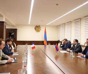Սուրեն Պապիկյանն ընդունել է Հայաստանում Ֆրանսիայի դեսպանին