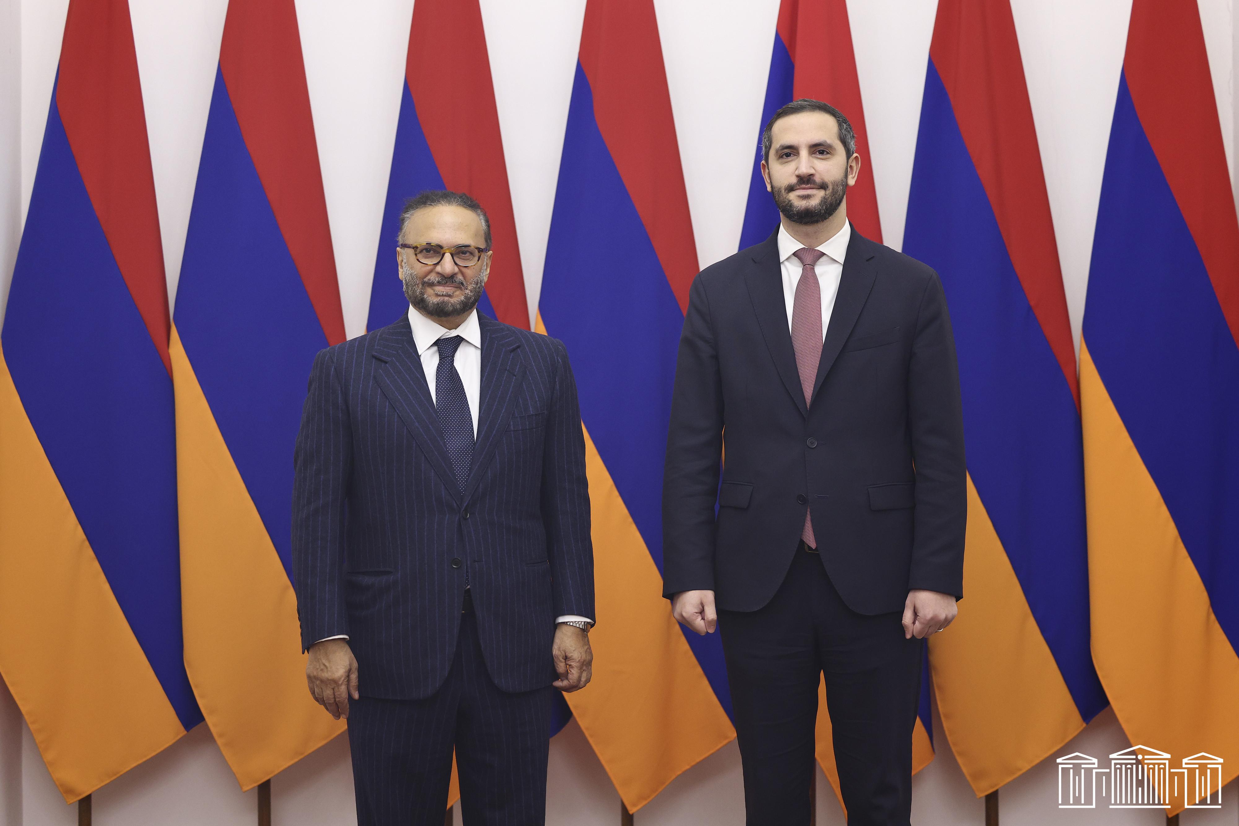 Ռուբեն Ռուբինյանն ընդունել է ԱՄԷ նախագահի դիվանագիտական հարցերով խորհրդականի գլխավորած պատվիրակությանը