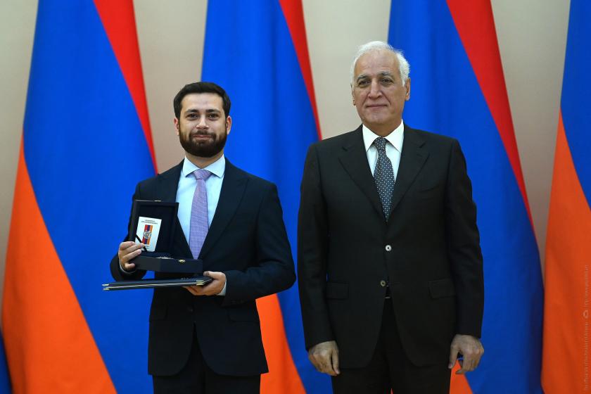 Վահան Կոստանյանը պարգևատրվել է «Հայրենիքին մատուցած ծառայությունների համար» 1-ին աստիճանի շքանշանով