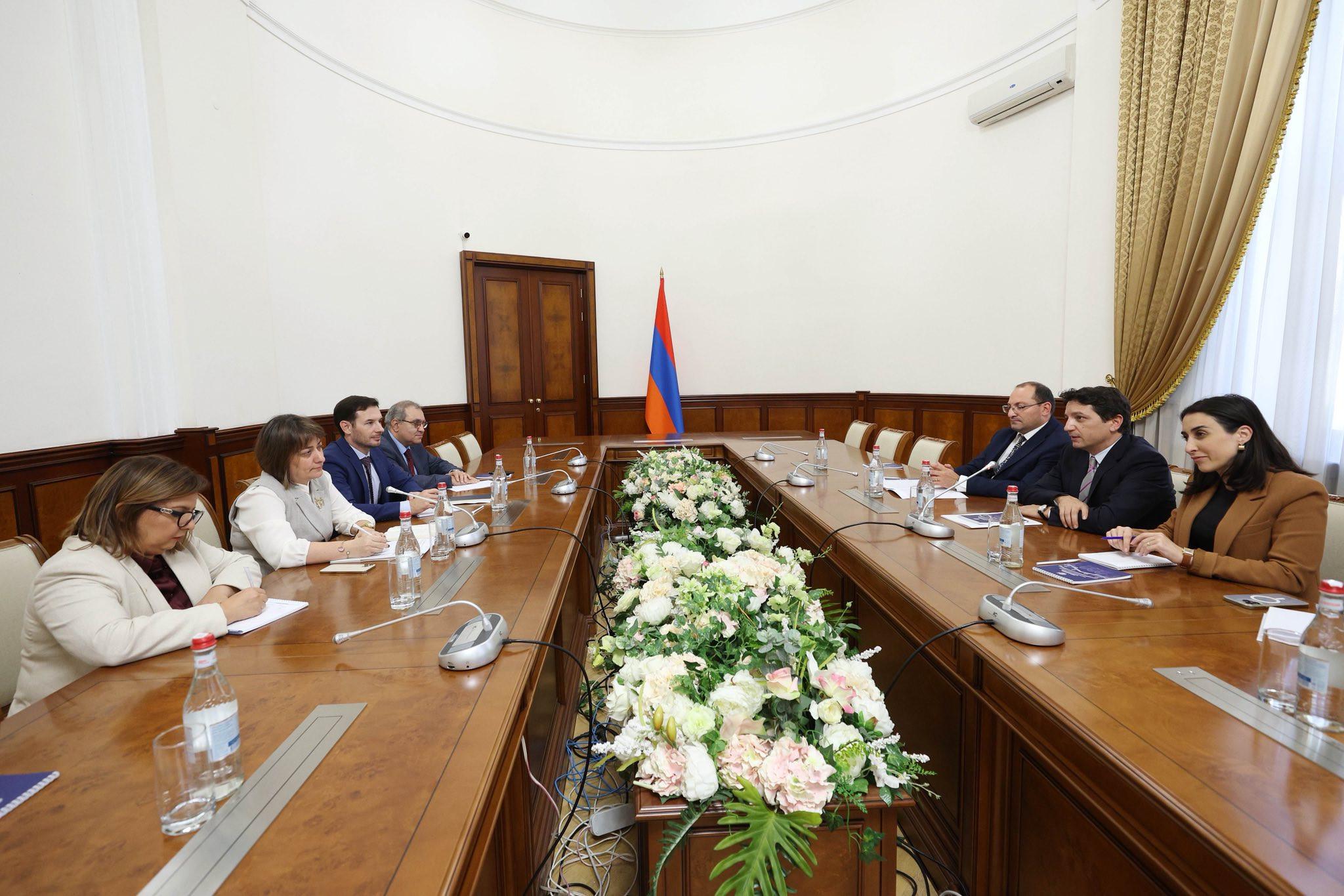 Ֆինանսների նախարար Վահե Հովհաննիսյանն ընդունել է Հայաստանում ՄԱԶԾ-ի մշտական ներկայացուցիչ Նաթիա Նացվլիշվիլիի գլխավորած պատվիրակությանը