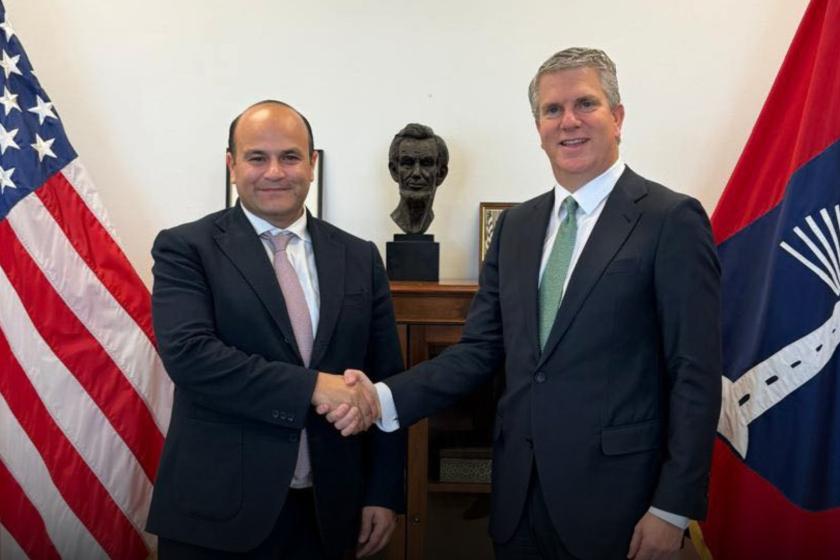 Armenia's Ambassador to U.S., U.S. Assistant Secretary of Commerce Discuss Expanding Trade