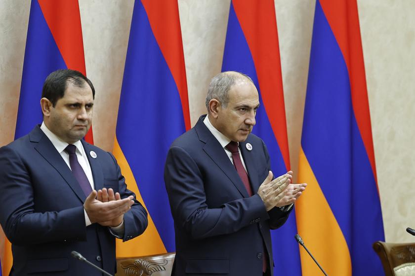 Վարչապետ Նիկոլ Փաշինյանը ներկա է գտնվել ՊՆ հանդիսավոր նիստին