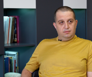 Հովիկ Աբրահամյանի գրավի 25 մլն դրամը վճարել է գործարար Նարեկ Նալբանդյանը