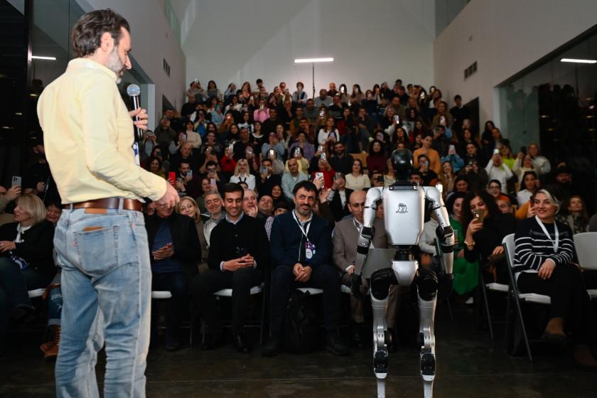 AI-ին առնչվող արդիական հարցերը` «AI քեզ հանդիպման» մասնակիցների ուշադրության կենտրոնում 