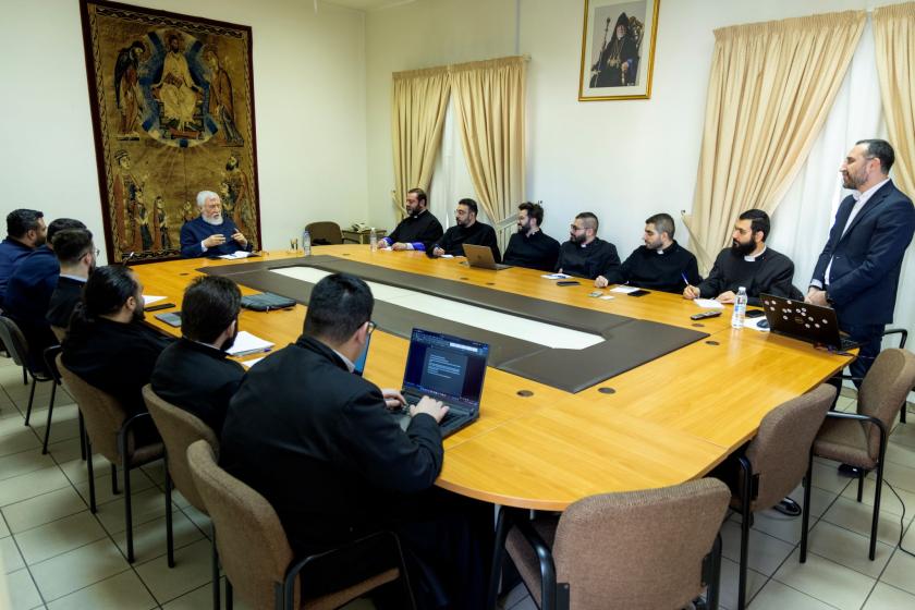 Catholicos Aram I Launches AI Courses for Clergy
