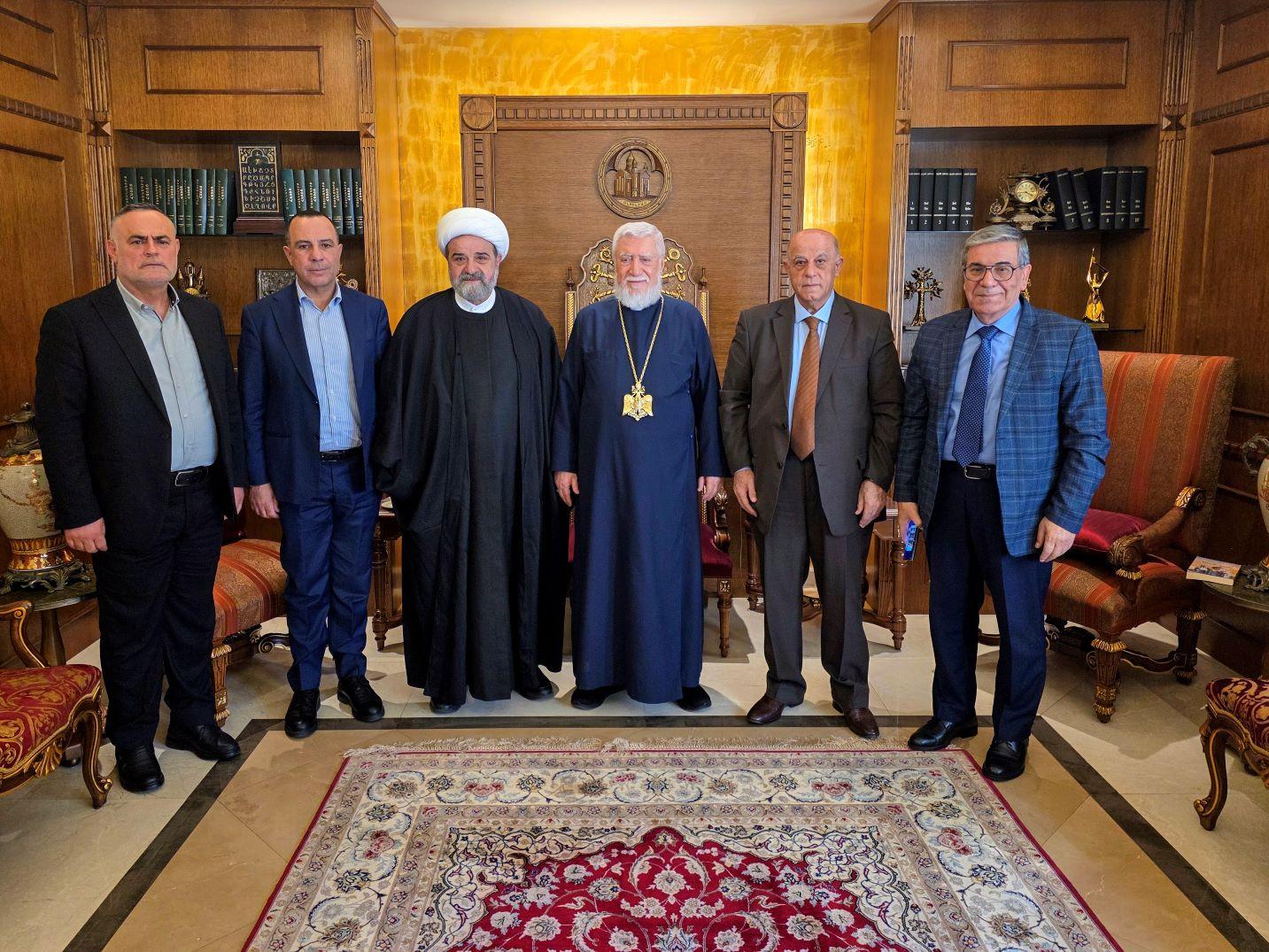 Lebanese Shiite Delegation Visits Catholicos Aram I