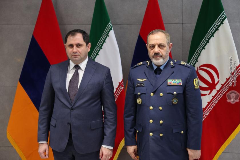 Սուրեն Պապիկյանը հանդիպել է ԻԻՀ պաշտպանության և զինված ուժերի աջակցման նախարարի հետ