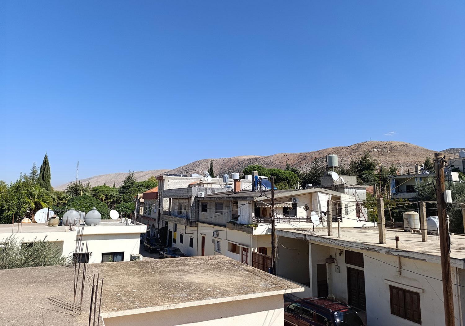 Lebanon: 100 Arab Families Seek Shelter from War in Anjar