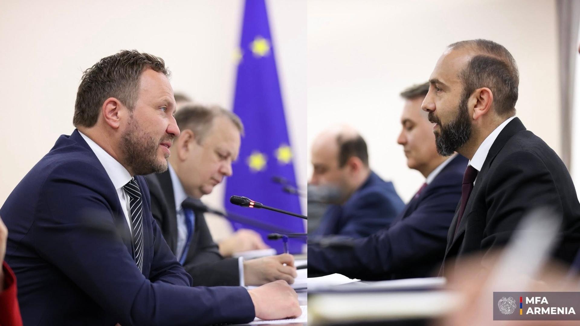 Ընթանում է Հայաստանի և Էստոնիայի ԱԳ նախարարների հանդիպումը