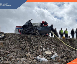 Շիրակի մարզում տեղի ունեցած խոշոր վթարի հետևանքով 6 մարդ է մահացել, այդ թվում՝ 2 երեխա․ Առողջապահության նախարարություն