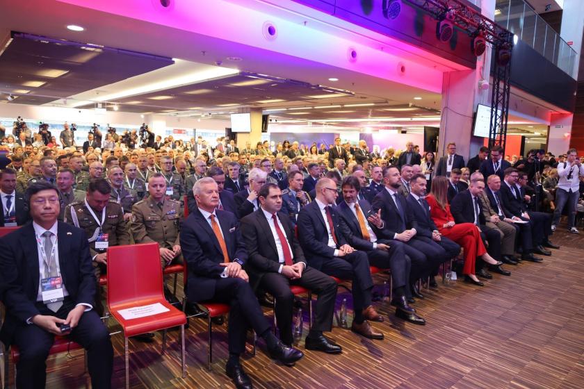 Սուրեն Պապիկյանը մասնակցել է «Defence24 Days» համաժողովի բացման պաշտոնական արարողությանը