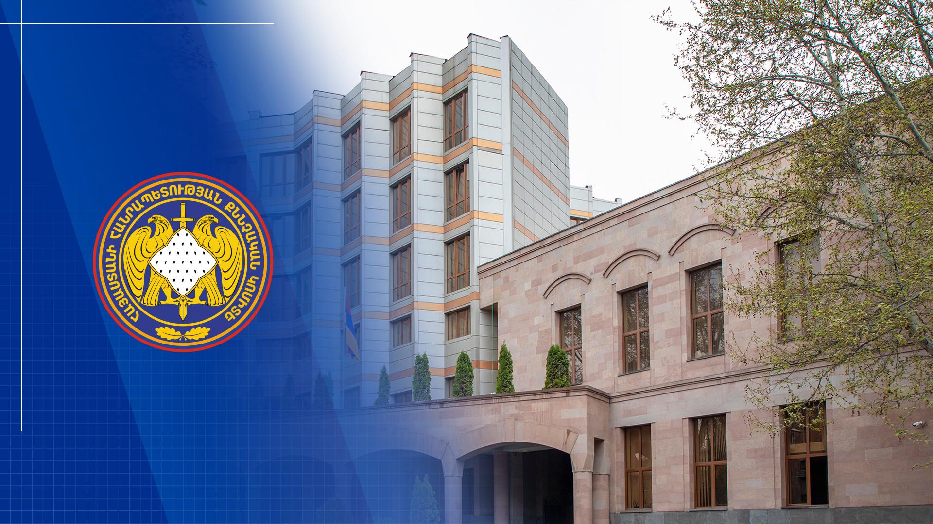 Ընտրատեղամասի դիմաց խուլիգանության և պաշտոնատար ան
