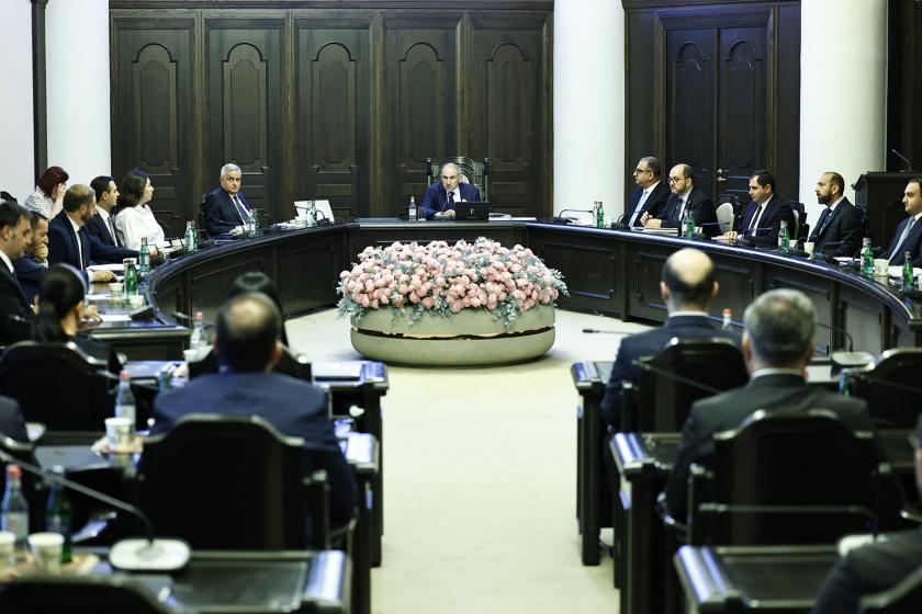 Կառավարության նիստը՝ ուղիղ հեռարձակմամբ