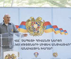 Նիկոլ Փաշինյանը ներկա է գտնվել Բանակային խաղերի փակման արարողությանը