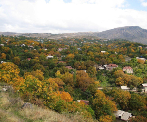 Քասախի նախկին ղեկավարը 28 հողամաս է օտարել, 6 անձ ձերբակալվել է. Քննչական կոմիտե
