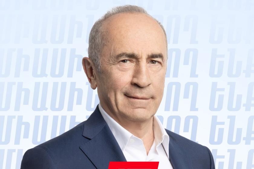 Роберт Кочарян переведен в больницу