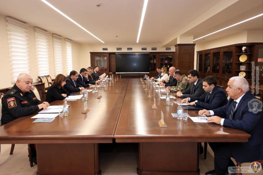 ՊՆ-ում տեղի է ունեցել վարչապետի որոշմամբ ստեղծված միջգերատեսչական աշխատանքային խմբի հերթական նիստը