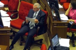 Does the Parliament Need an "Ethics Committee"? (Video)