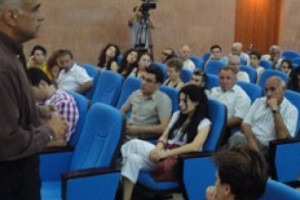 Րաֆֆի Հովհաննիսյան. «Իշխանություն-ՀԱԿ երկխոսությունից Հայաստանի 
քաղաքացին եւ իր պետությունը հազիվ թե շահ ունենա»