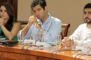 Սեյրան Օհանյան. «Այնտեղ, ուր բանակն ու ժողովուրդը միասնական են, նրանք 
անպարտելի են»