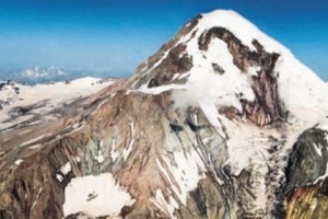 Армянские альпинисты поднимутся на Казбек