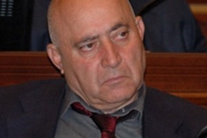 «Հրապարակ». Կվաճառի շուկան` հանուն աղջկա ապագայի