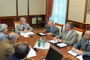Սերժ Սարգսյանը խորհրդակցություն է հրավիրել դատաիրավական համակարգի խնդիրների 
վերաբերյալ