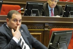 Չի ցանկանում անցյալով խոսել Կարեն Կարապետյանի կուսակցական դերակատարման մասին