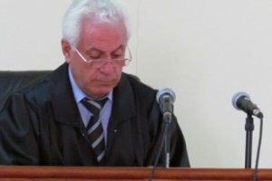 Դատարանը «չի կողմնորոշվում». դե՞մ գնալ պետական մարմնին, թե՞ ոչ