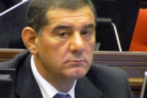 Каро Карапетян тоже “не признался” в наличии собственности