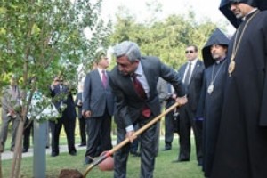 Նախագահ. «Տեսանելի ապագայում ունենալու ենք մի երկիր, որով բոլորս միասին 
հպարտանալու ենք»
