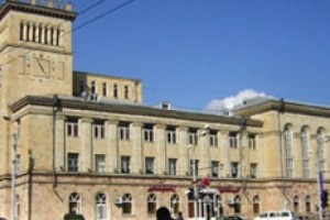 Сейсмологи собрались в Гюмри