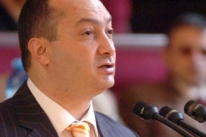 Պատգամավոր Մելիքյանին հիշեցնում են, որ կարող է ենթարկվել քրեական 
պատասխանատվության