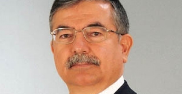 Turkey Signs Military Pact with Azerbaijan